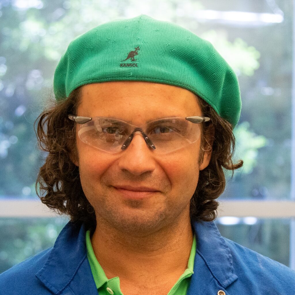 Headshot of Jevgenij Raskatov