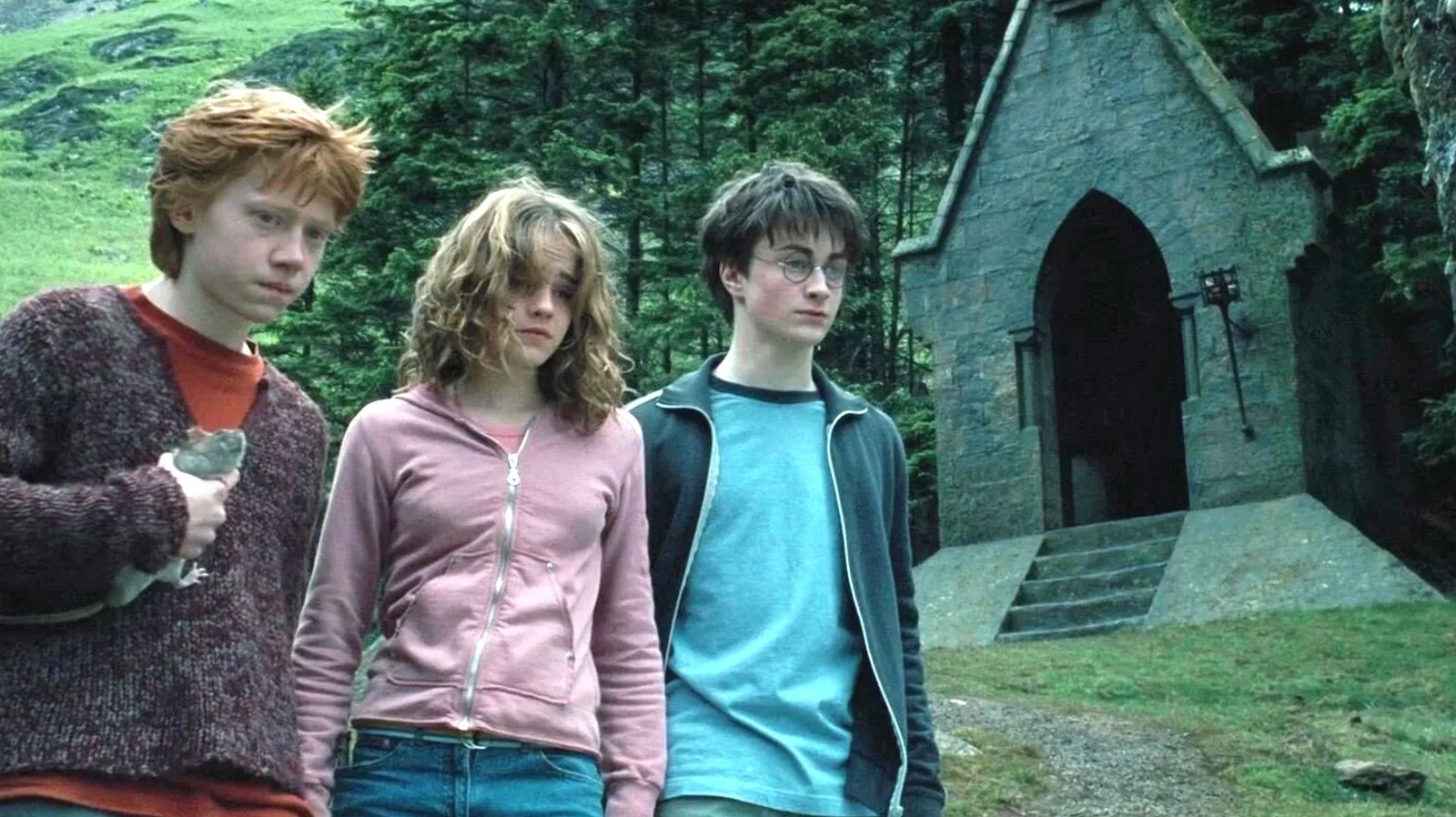 Harry Potter HBO TV Series Set Photos Reveal First Look At Hogwarts