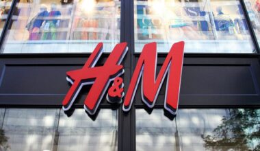 Striped jeans are this season's most flattering trend – and H&M has a stylish pair for £34.99