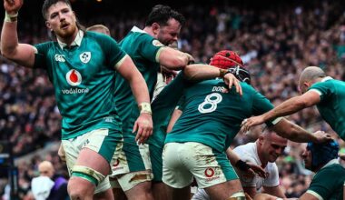 Ireland dominating England to victory in Twickenham