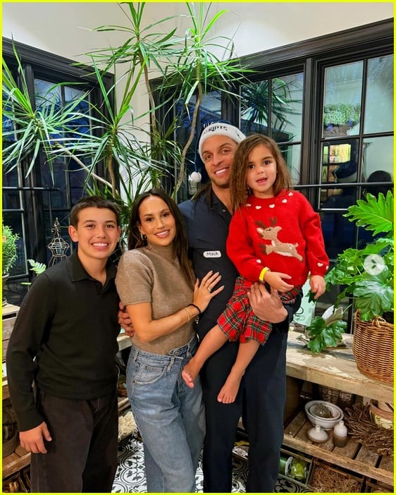 mack hollins family photos 035278115