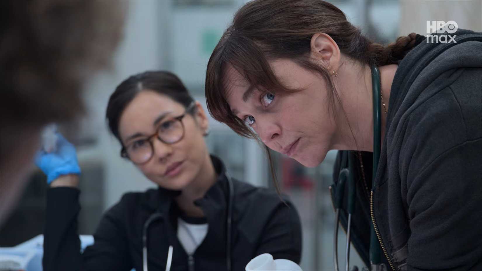 Joy Kwon (Irene Choi) and Dr. Cassie McKay (Fiona Dourif) in The Pitt season 2, episode 4