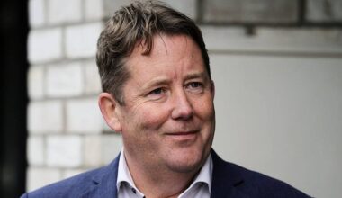 ‘Medical lifeline’ between Donegal and Dublin will be cut, campaigner says