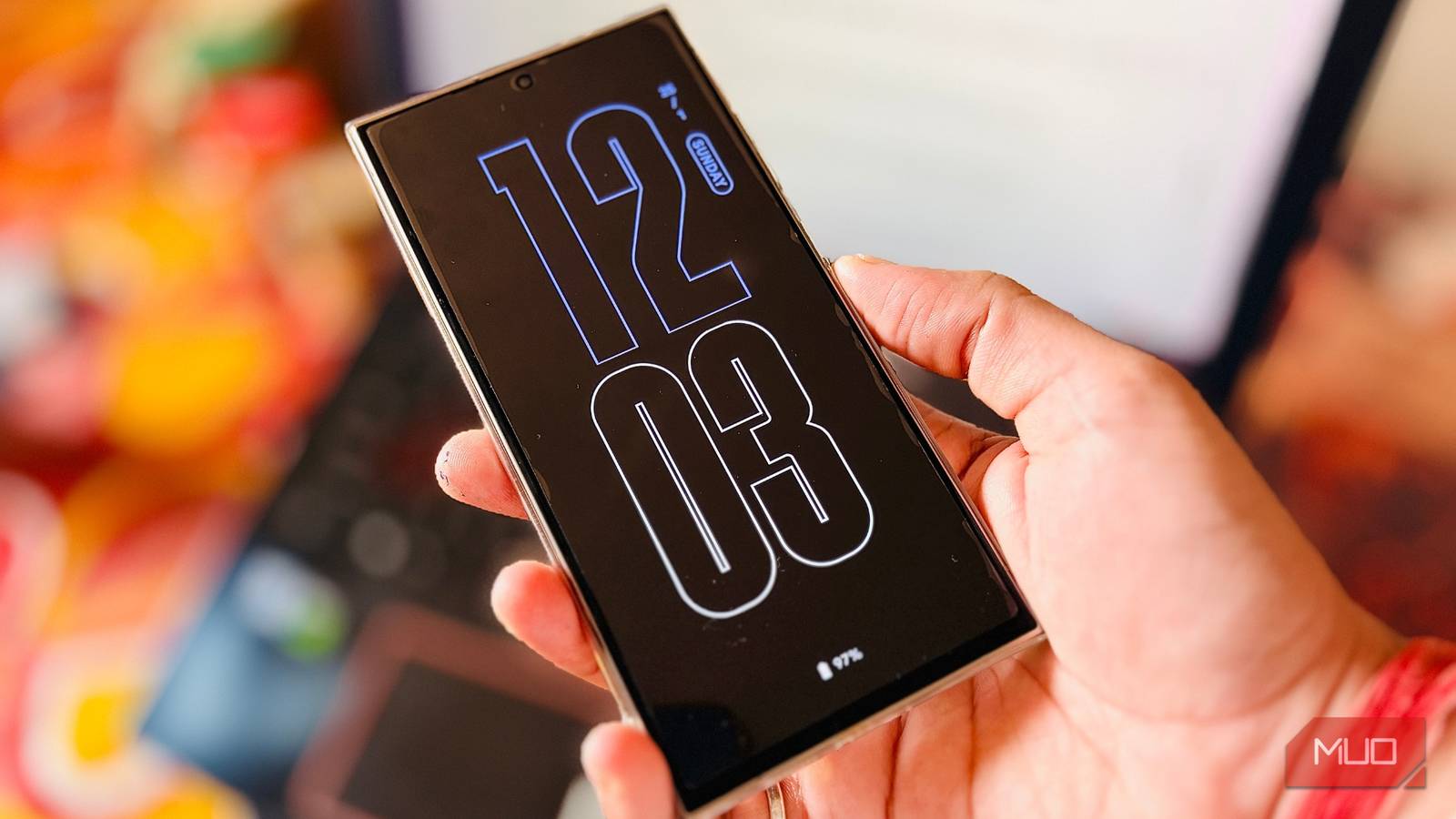 I customized my Android’s Always-On Display using this free app