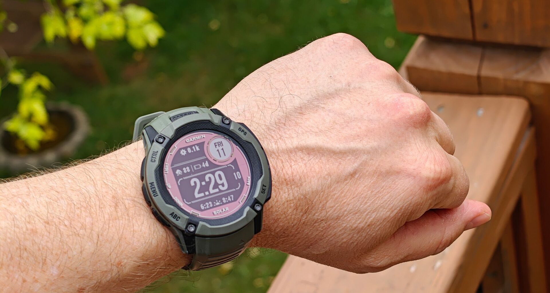 This Garmin watch is a battery life BEAST, and it just scored a record 40% discount for Presidents' Day