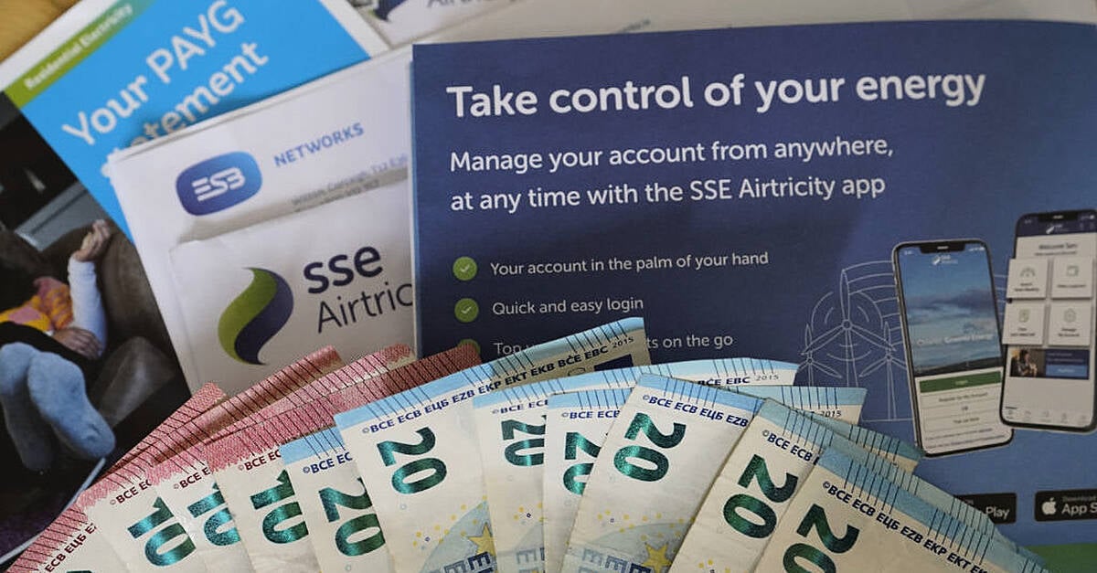 Nearly 320,000 homes in arrears on their electricity bill at the end of 2025