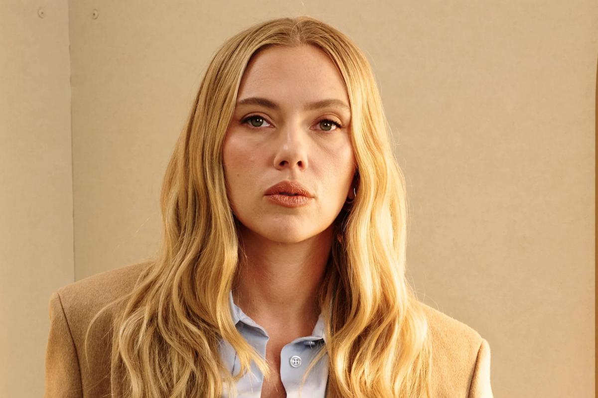 Scarlett Johansson's 'no-makeup makeup’ routine is just three products