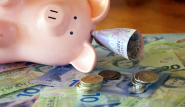 Banks label RBNZ cash-access proposal 'extreme'