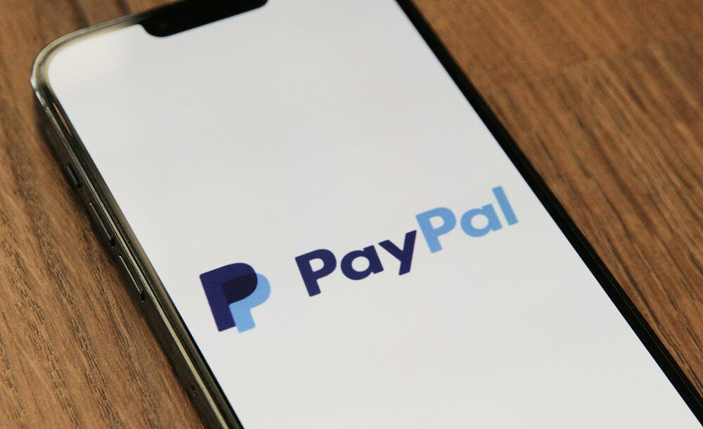 PayPal leaked sensitive data for six months due to software error
