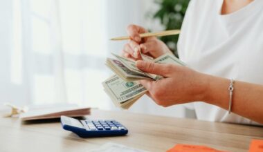 My younger colleagues think $116,000 in savings is enough for early retirement