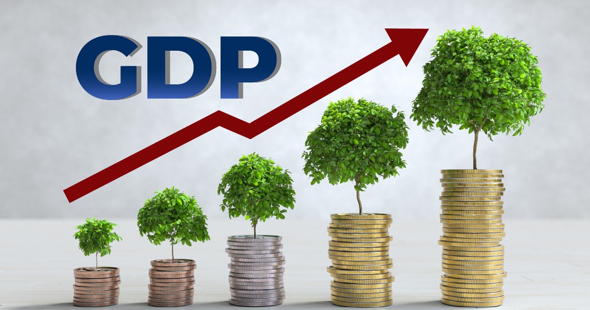 IMF data compares Africa’s biggest economies in 1990 and 2026, showing how South Africa, Egypt and Nigeria dominate growth while the continent still lags global GDP expansion.