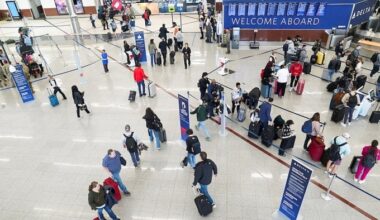 World's largest economy sees major decline from Canadian tourists