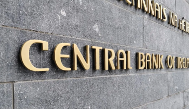 Richest 10 per cent of households have nearly half of Ireland's wealth, Central Bank says