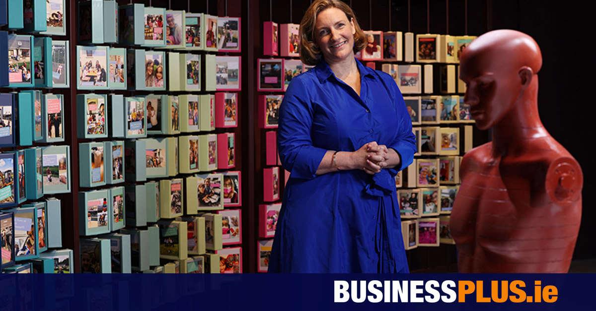 Royal London Ireland commits €200k to Breakthrough Cancer Research