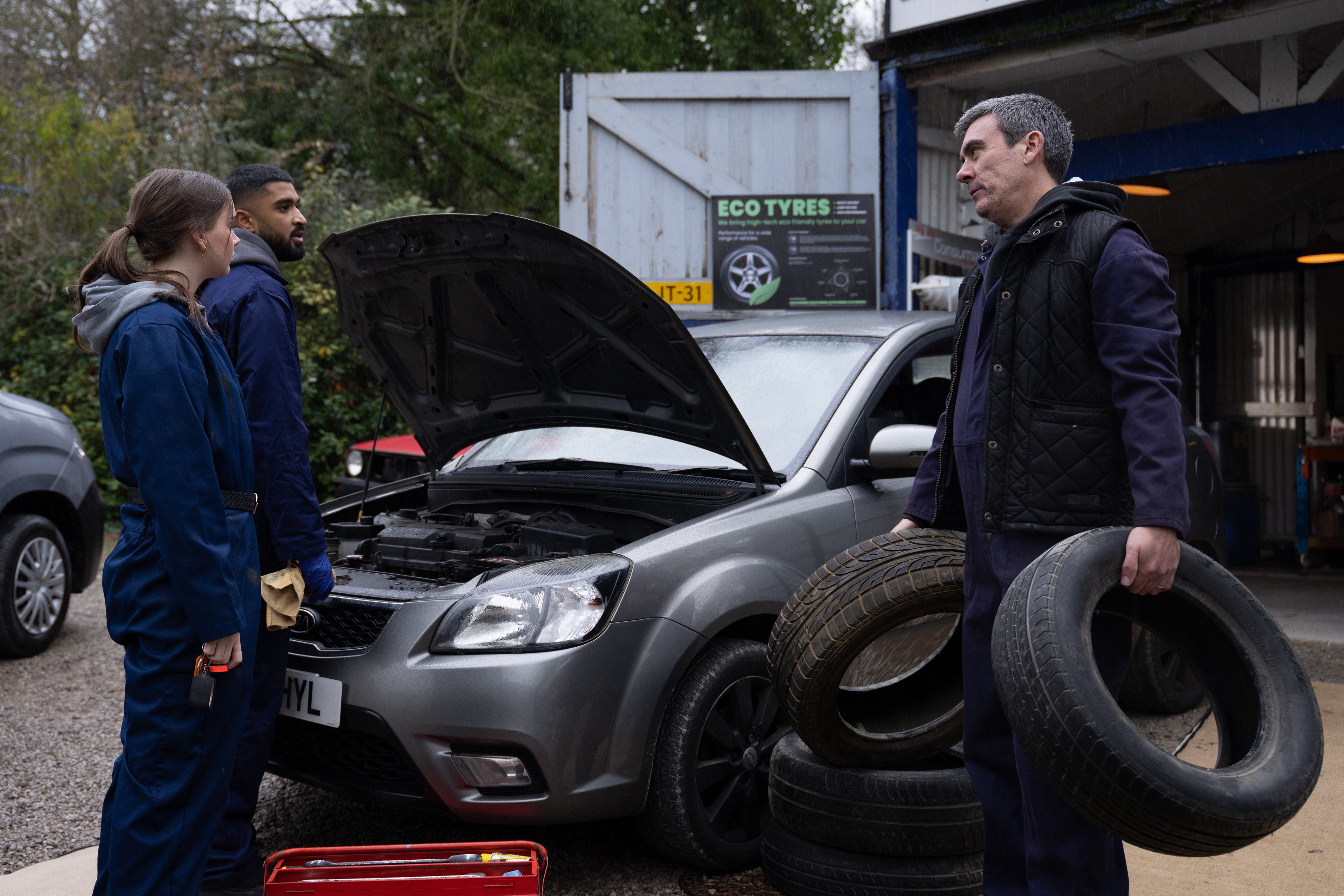 sarah sugden, kammy, cain dingle, emmerdale