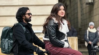 Vikrant Massey and Shanaya Kapoor in a still from the shoot of Aankhon Ki Gustaakhiyan.