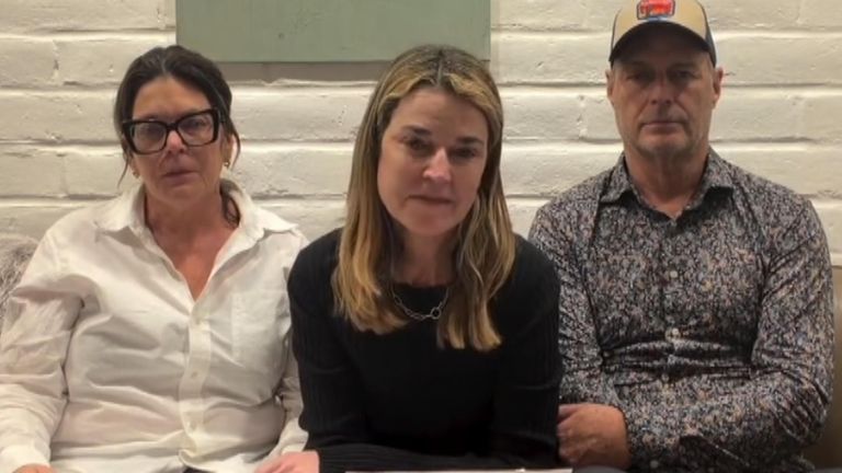 Savannah Guthrie and her siblings Annie (L) and Cameron (R). Pic: Instagram/@savannahguthrie