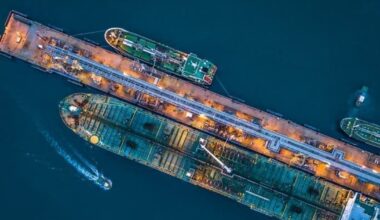 West African crude hit by soaring shipping costs