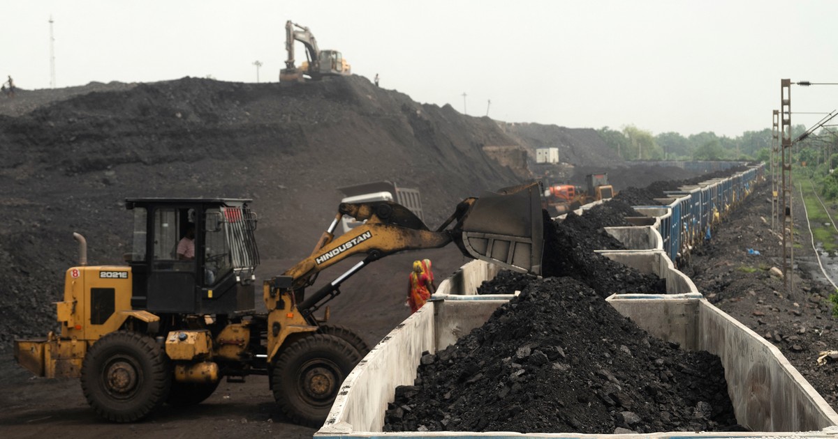 As global powers race for Africa’s minerals, more nations are clamping down on raw mineral exports