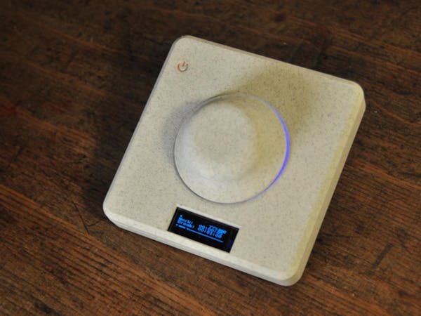 Konrad Wohlfahrt Redesigns the Focus Wheel for Standalone, Button-Free Operation