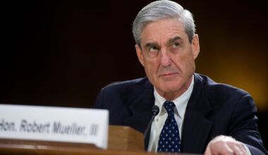 Ex-FBI chief Robert Mueller, who investigated Trump, dies