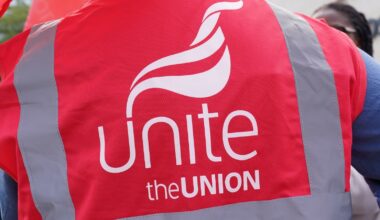 Unite accuses Govt of 'dragging its feet' on pay deal