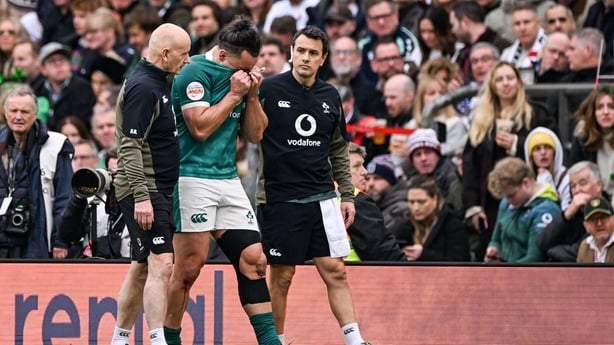 21 February 2026; James Lowe of Ireland leaves the pitch to receive medical attention during the Guinness 6 Nations Rugby Championship match between England and Ireland at the Allianz Stadium in Twickenham, England. Photo by Ramsey Cardy/Sportsfile