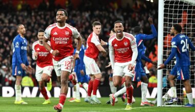 Arsenal squeeze past 10-man Chelsea to move five clear