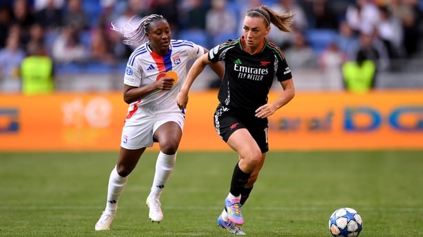 Katie McCabe of Arsenal runs ahead of Kadidiatou Diani of Olympique Lyonnais during the UEFA Women's Champions League semifinal second leg match between Olympique Lyonnais and Arsenal WFC at OL Stadium on April 27, 2025 in Decines-Charpieu, France. 