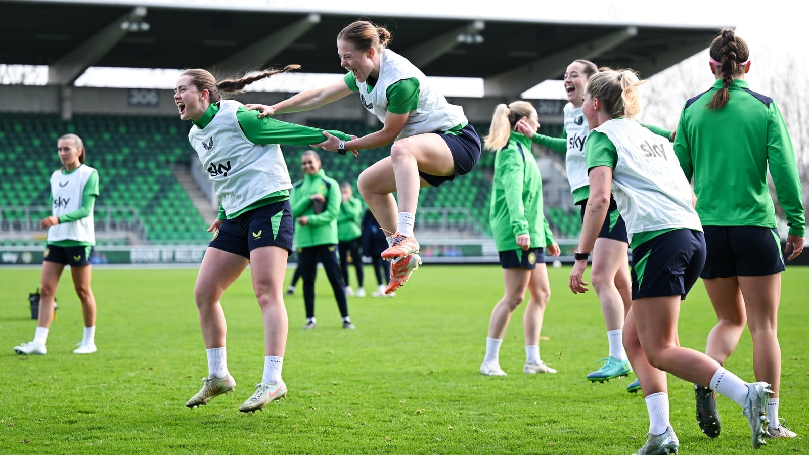 Preview: Narrow margins for ambitious Girls in Green - RTE.ie