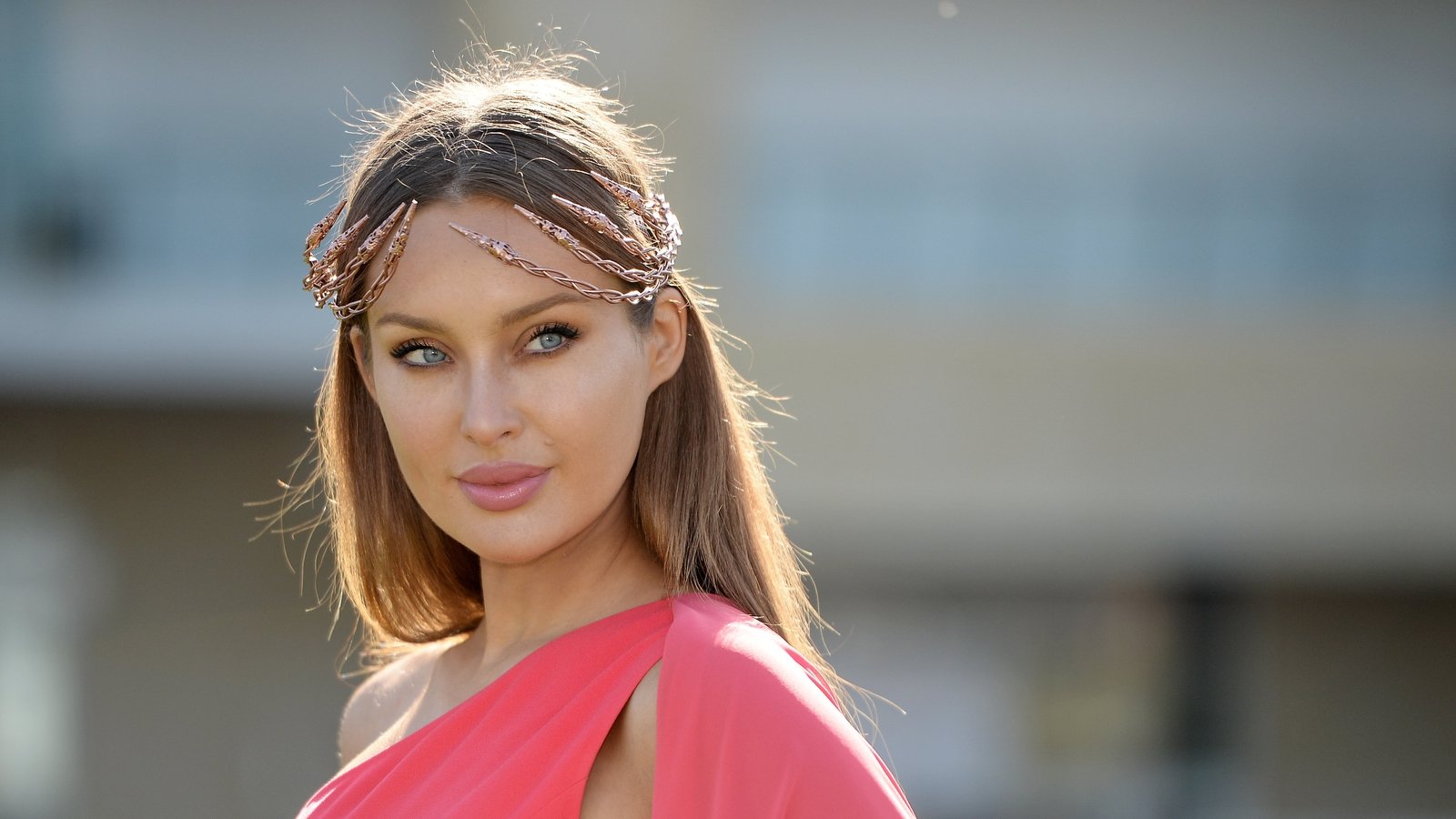 2FM presenter Roz Purcell ties the knot in Dublin