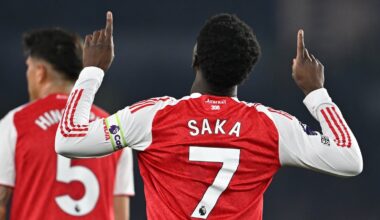 Arsenal go seven clear after edging past Brighton