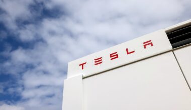 Tesla set to start supplying UK homes with electricity