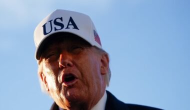 Trump threatens Iran oil hub as strait tensions rise