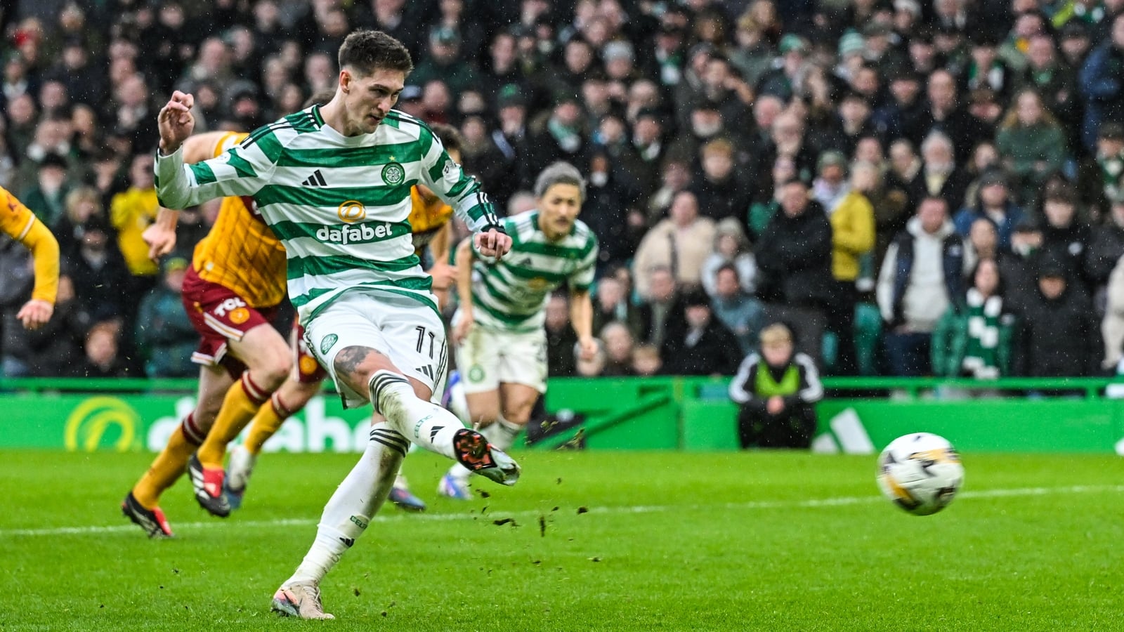 Cvancara on the spot as Celtic dig out crucial victory
