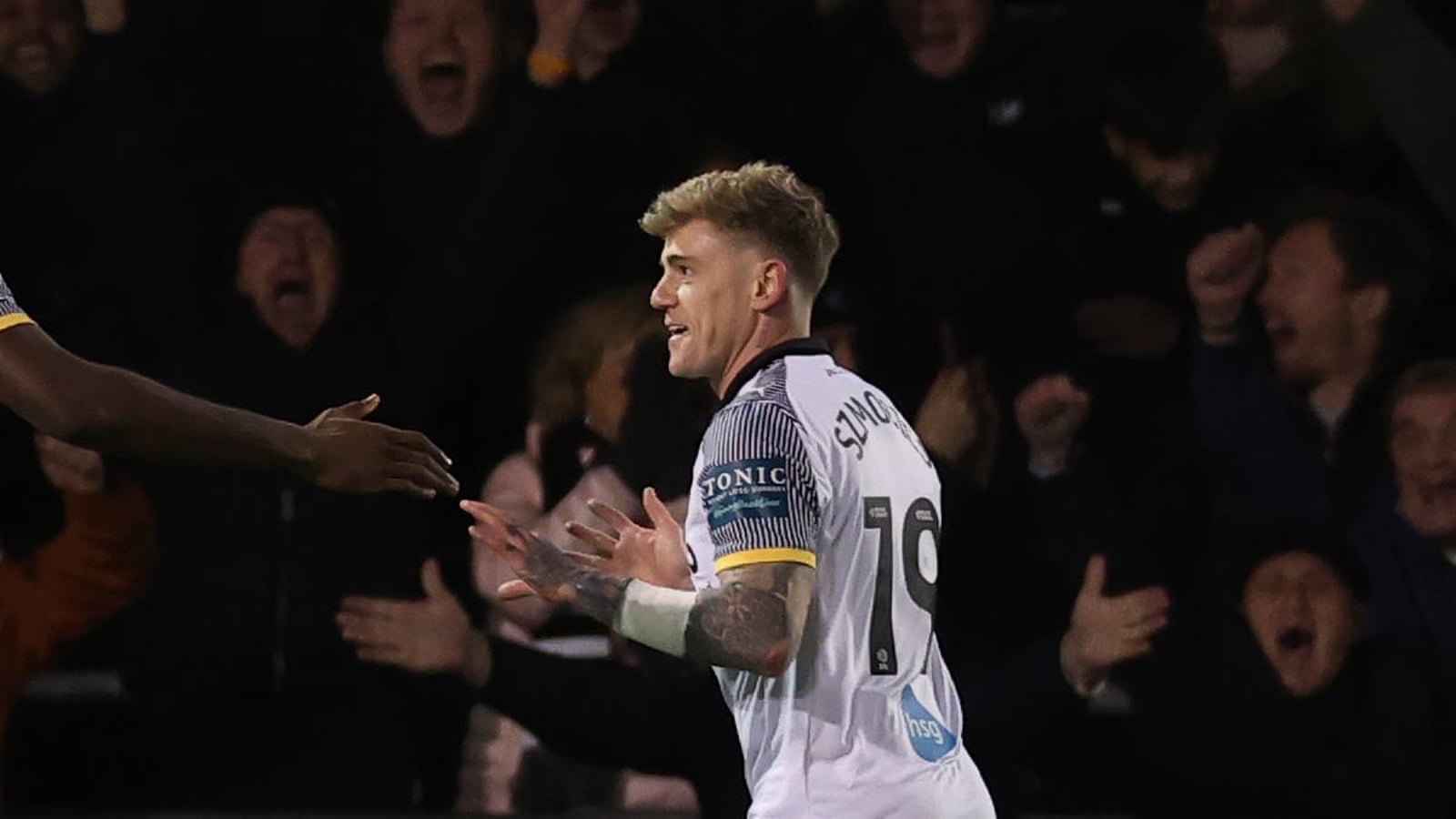 Szmodics gives Ireland hopes a boost with goal for Derby