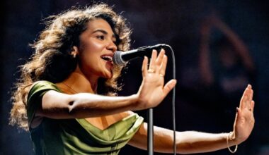 Olivia Dean moves Dublin summer shows to bigger venue