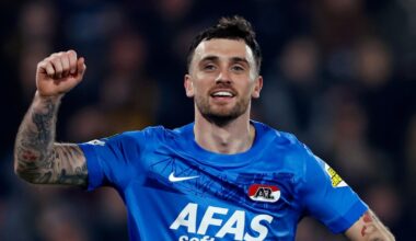 Parrott on song in Prague