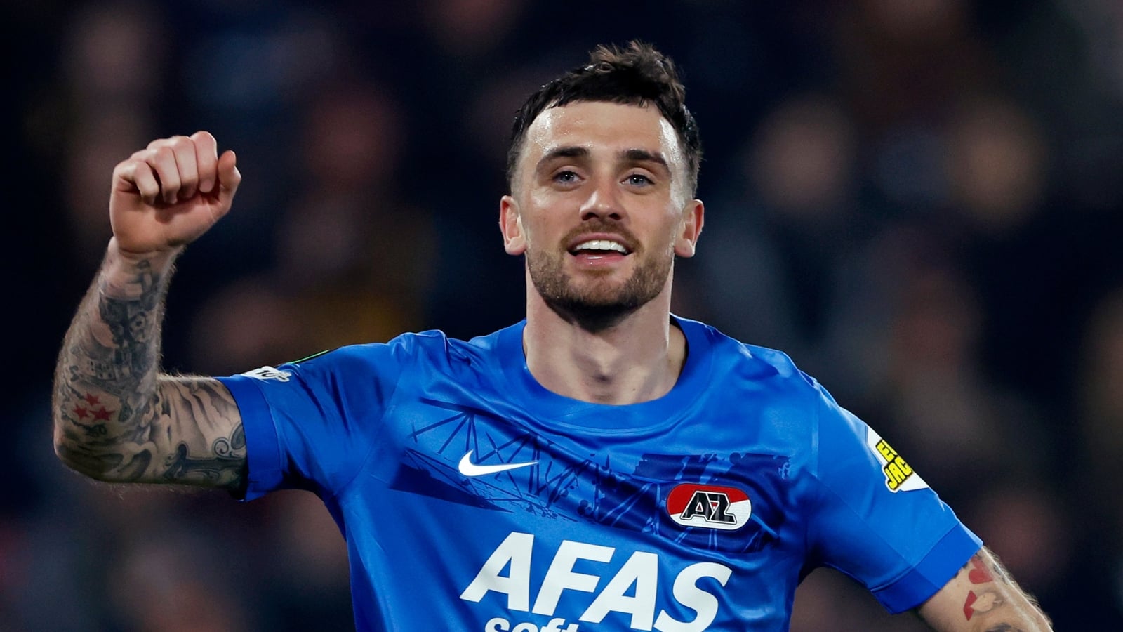 Parrott on song in Prague