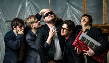 Behind the music - Flair