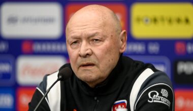 Czechs plan to eliminate Parrott 'in a smart way'