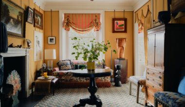 The tiny, exquisite Holland Park apartment of Martin Brudnizki and Jonathan Brook