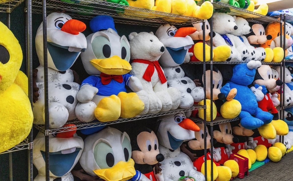 Oversized soft toys that Jeffrey Lee won while playing the ring toss game. Photo: Jocelyn Tam