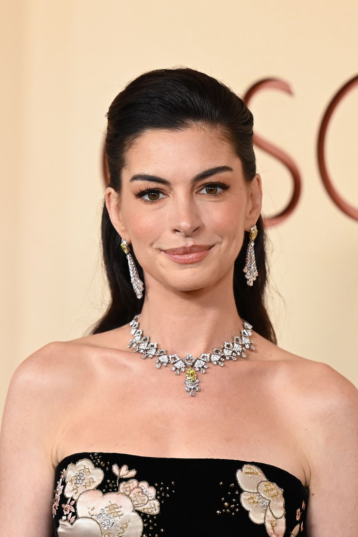 Fans were quick to comment on the actress’ taut and radiant complexion