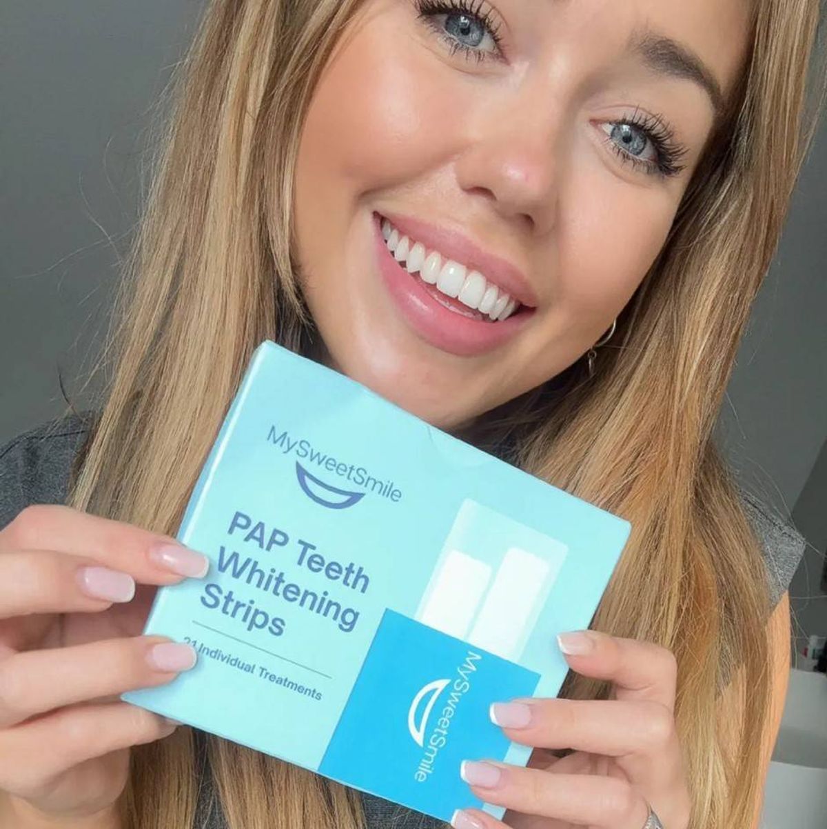 Discounts on whitening strips, powder, pens and more 