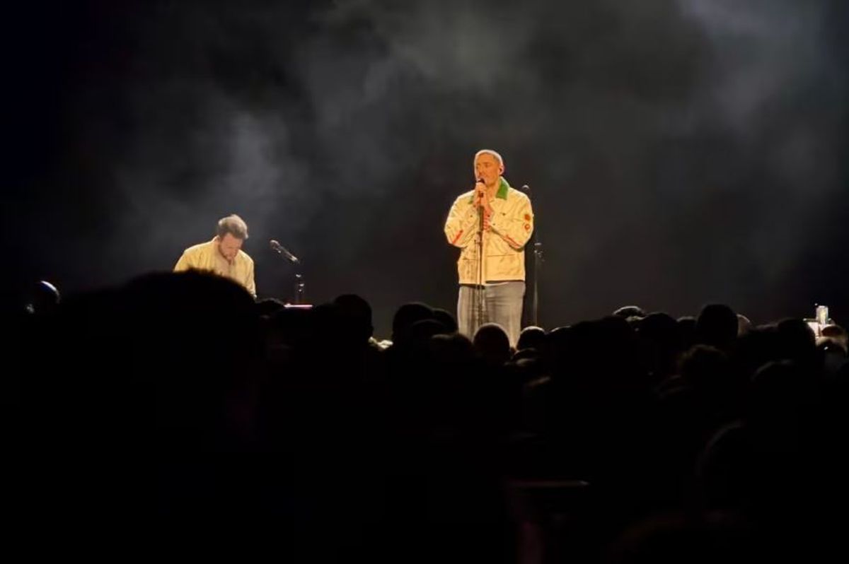 Dermot Kennedy performing in Mandela Hall