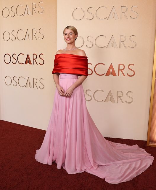 Jessie Buckley on the Oscars red carpet. Photo: Reuters.