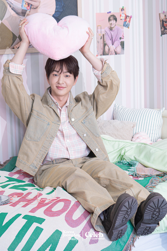 Onew during a press event for the release of his fifth EP “Tough Love,” at Yeonghwa 104 in Seongdong District on March 9 [DANIELA GONZALEZ PEREZ]
