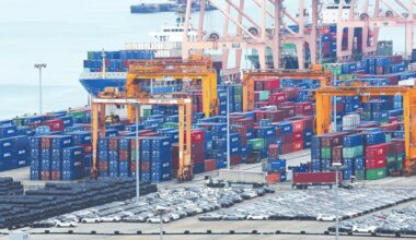 Containers pile up at Pyeongtaek Port in Gyeonggi Province, South Korea on July 31, 2025. Photo: VCG
