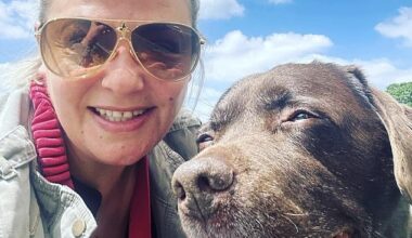 Lisa Armstrong, ex-wife of TV star Ant McPartlin, was sent a bouquet of flowers from the TV presenter following the death of their beloved brown Labrador, Hurley